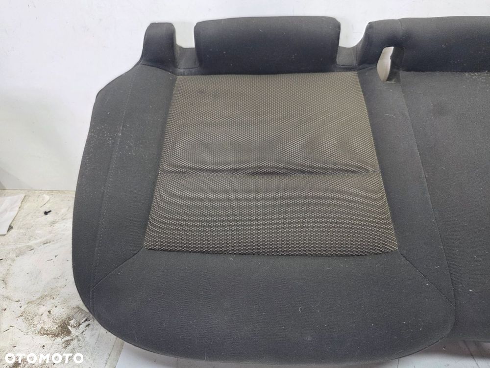 KANAPA TYŁ MATERIAŁ AUDI Q3 8U 8U0885375 - 5