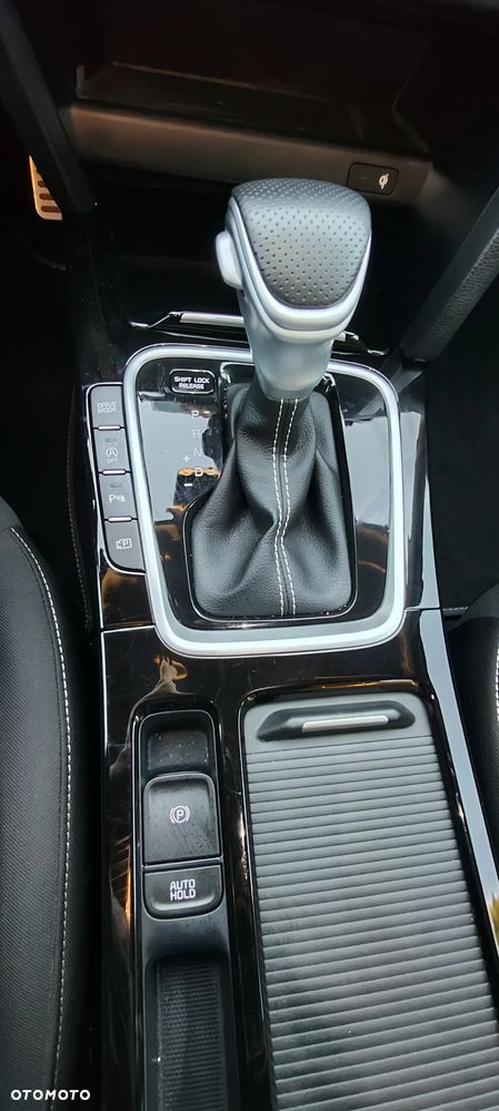 Kia Ceed 1.5 T-GDI DCT7 OPF (48V Mild Hybrid) GT Line - 13