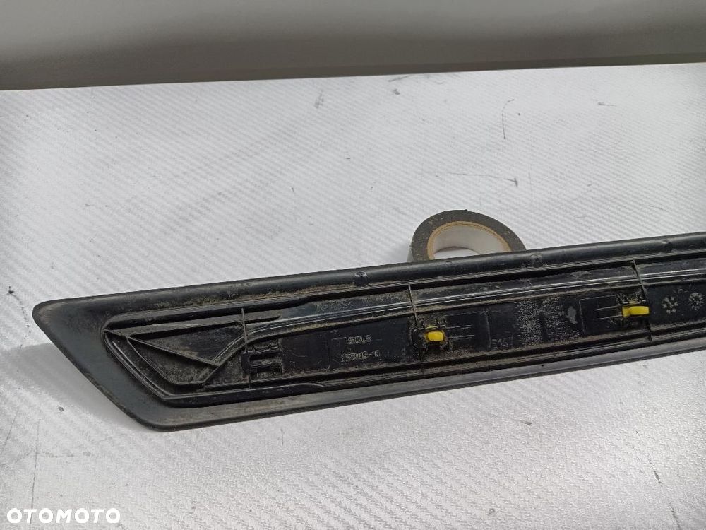 NAKŁADKA PROGOWA PRAWA BMW 3 G20 G21 258918 - 3