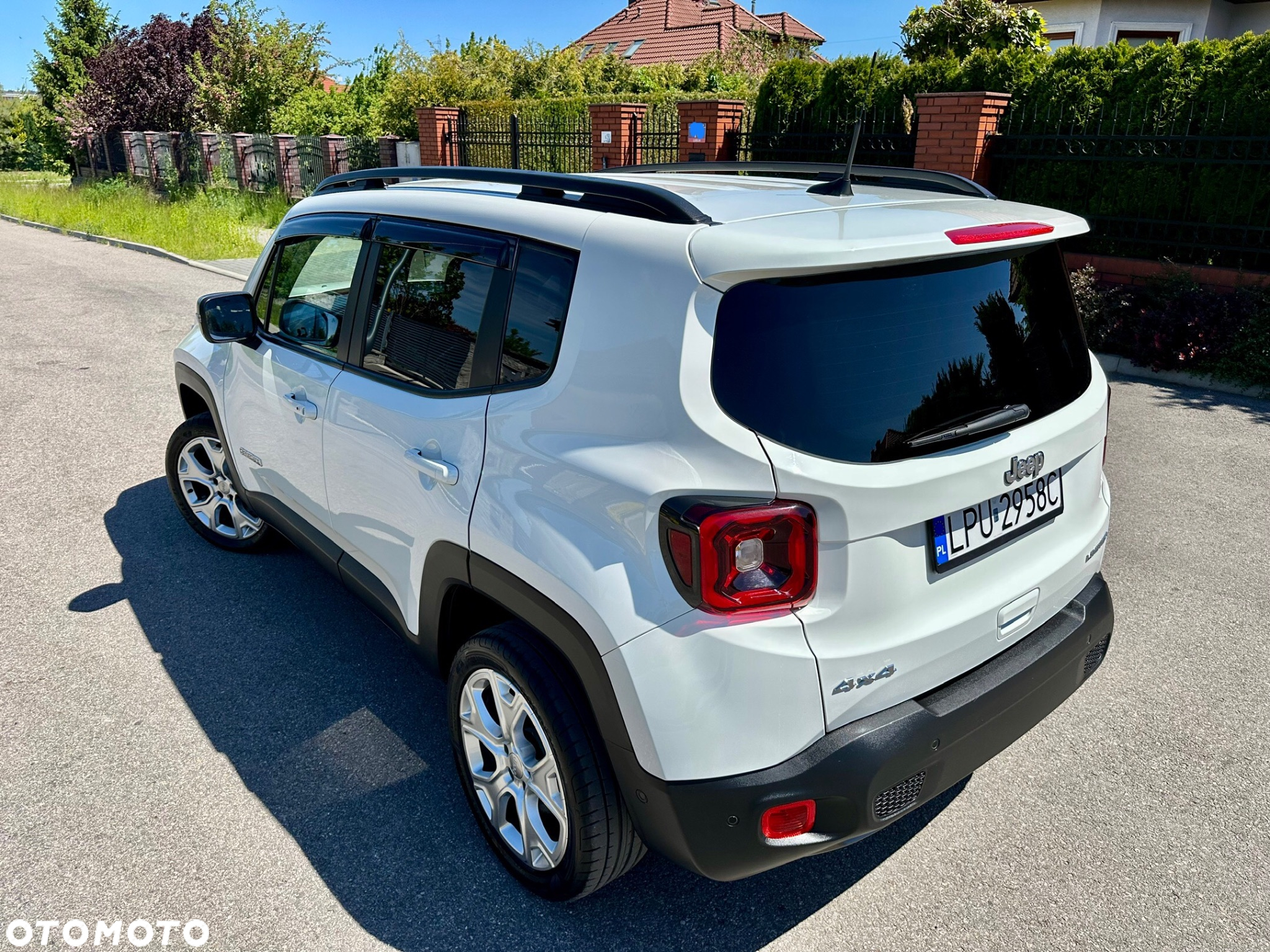 Jeep Renegade 1.3 GSE T4 Turbo Limited 4x4 S&S - 10
