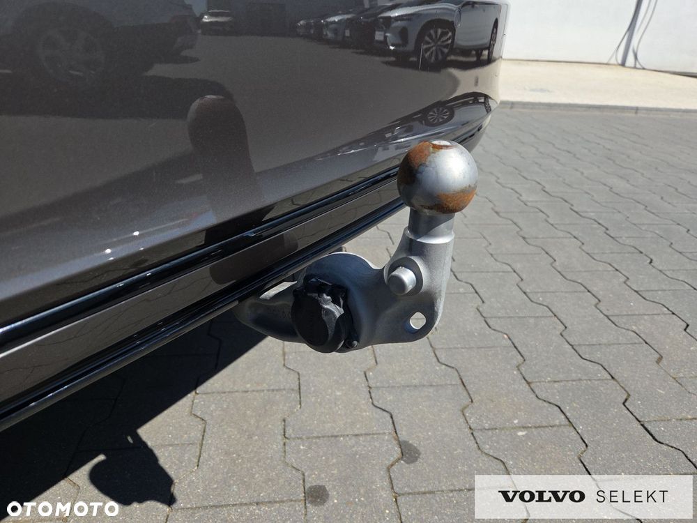Volvo V90 T6 AWD Plus Dark - 32