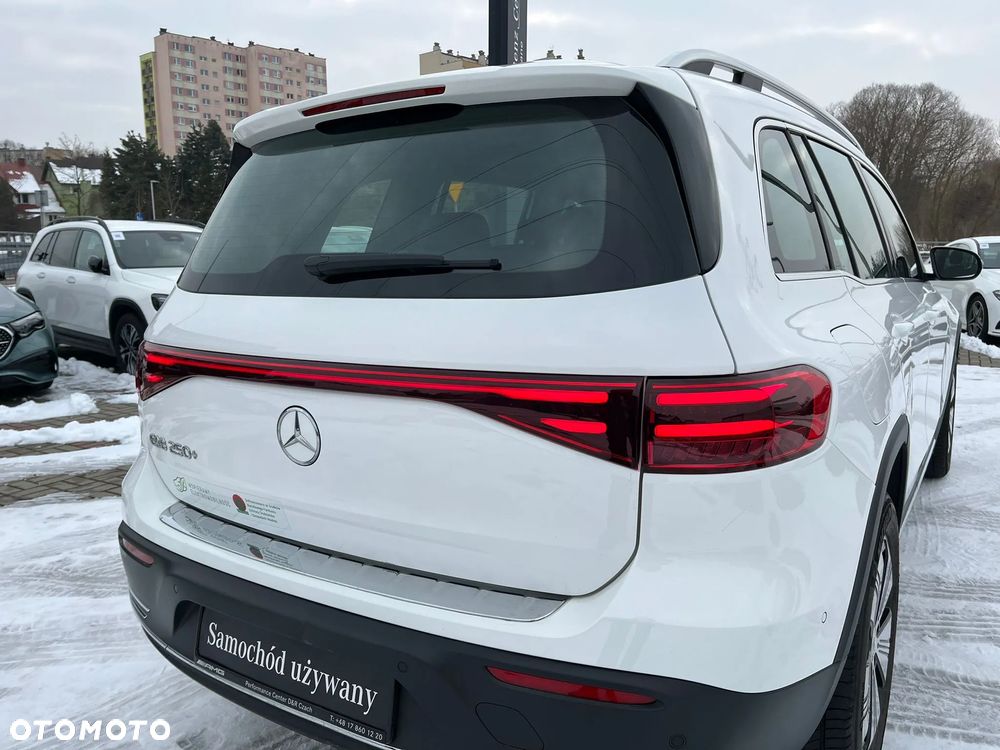Mercedes-Benz EQB 250 70.5kWh Progressive 7os - 35