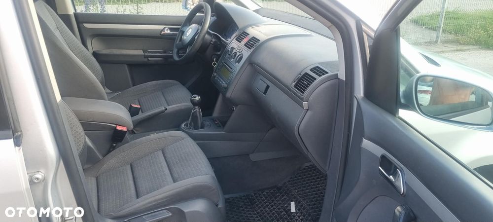 Volkswagen Touran 1.9 TDI - 6
