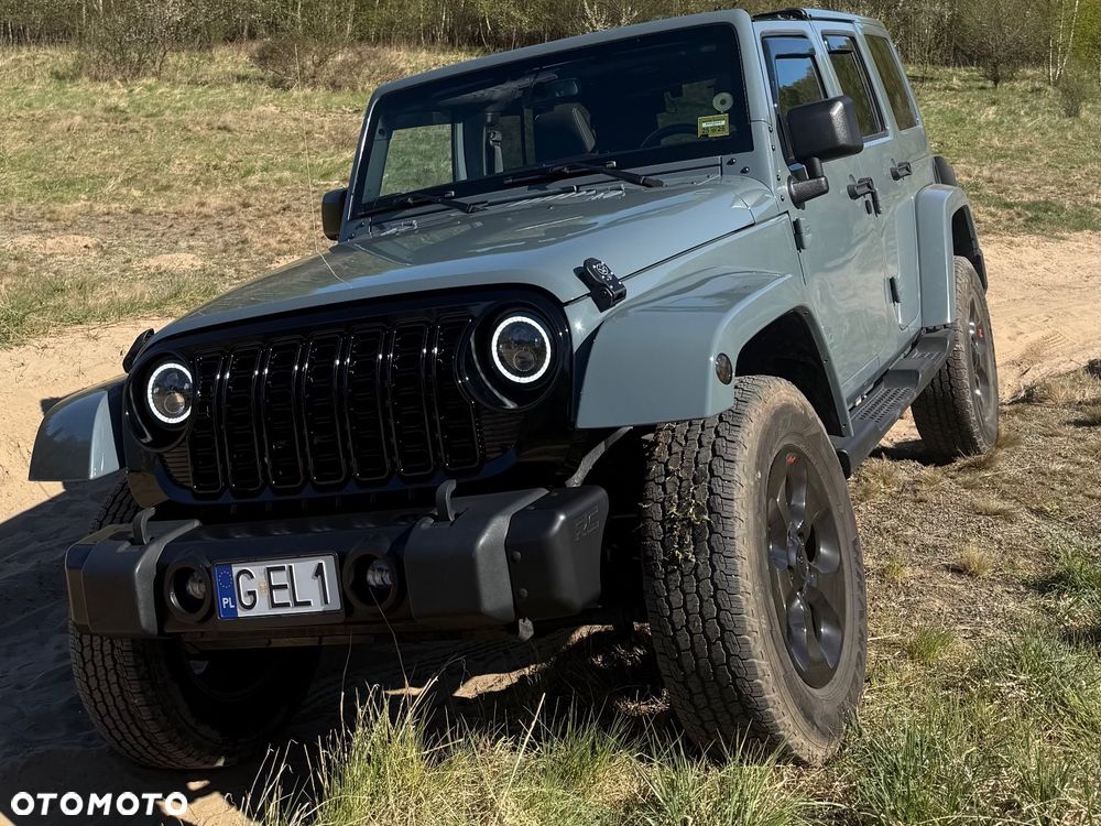 Jeep Wrangler 3.6 Unlim Sahara - 18