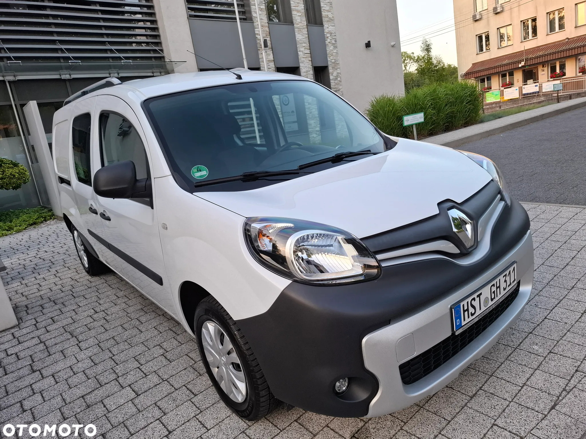 Renault Kangoo dCi 90 FAP Grand - 13