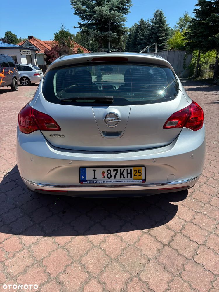 Opel Astra - 6