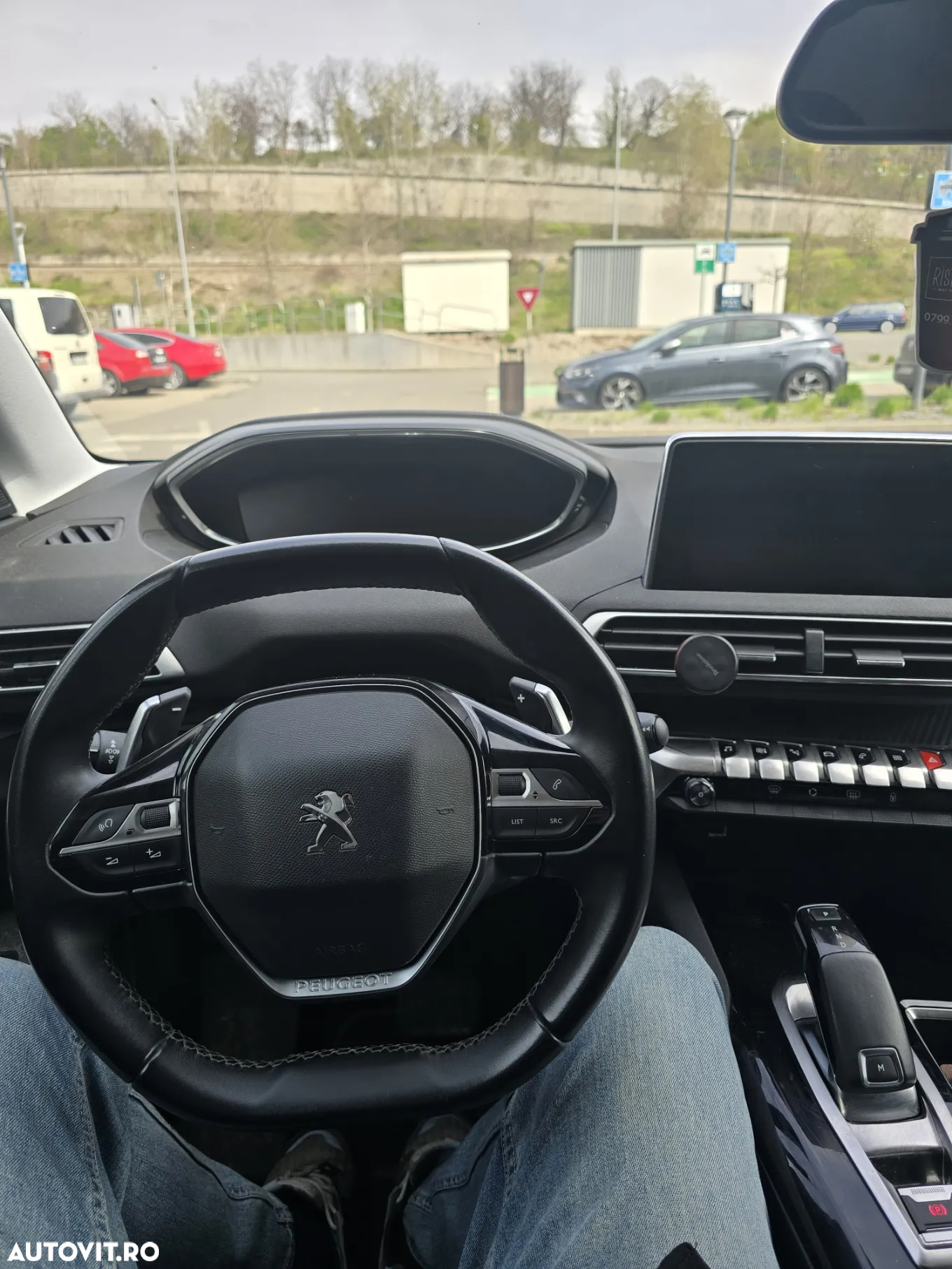 Peugeot 3008 1.5 BlueHDI S&S EAT8 Active - 12