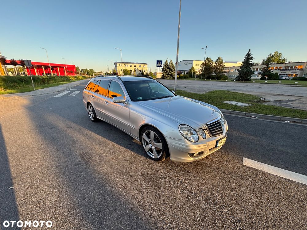 Mercedes-Benz Klasa E 220 T CDI Automatik Classic DPF - 8