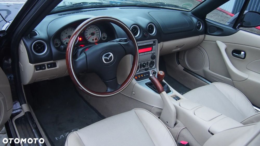 Mazda MX-5 1.6i 16V Memories - 19