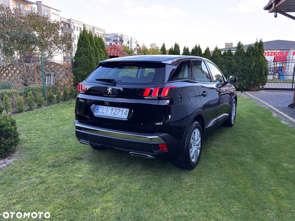 Peugeot 3008 2019 photo 2