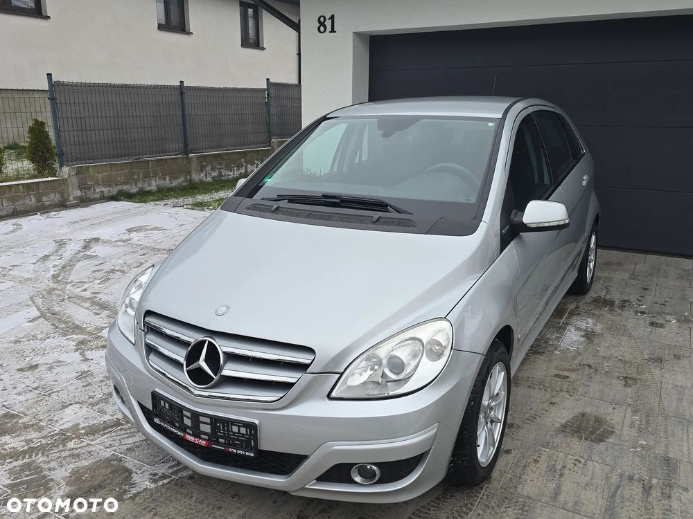 Mercedes-Benz Klasa B 180 BlueEFFICIENCY SPORT EDITION - 13