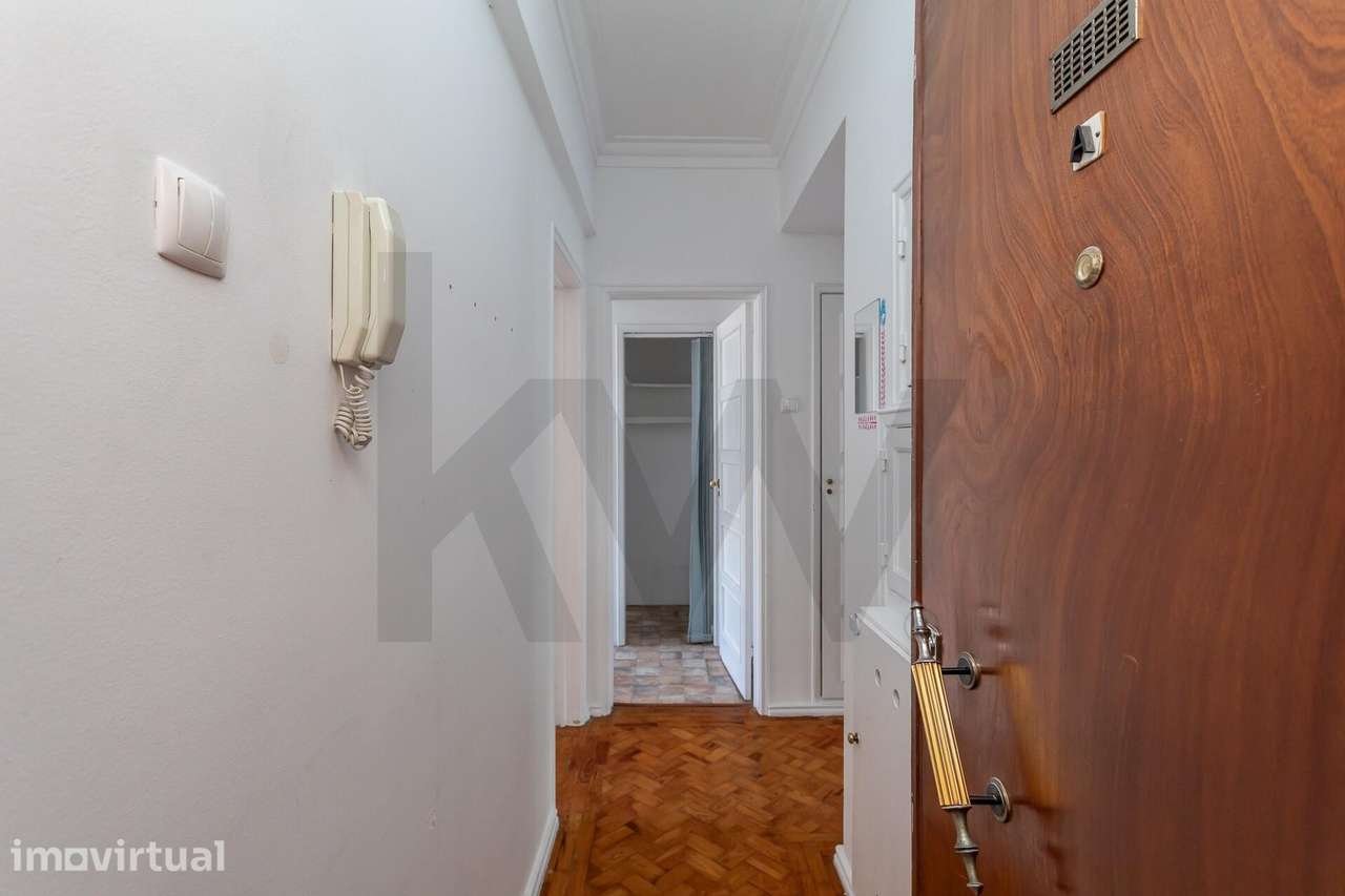 Apartamento T2 no Jardim da Parada em Campo de Ourique - Para Arrendar - Grande imagem: 2/35