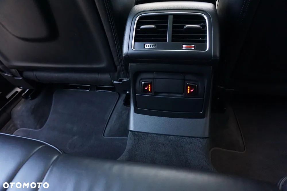Audi Q5 2.0 TDI quattro - 29