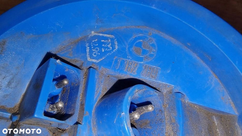 OBUDOWA POMPY PALIWA KOSZ PŁYWAK BMW 8 E31 840 850 EU 11804701 1182289 - 2