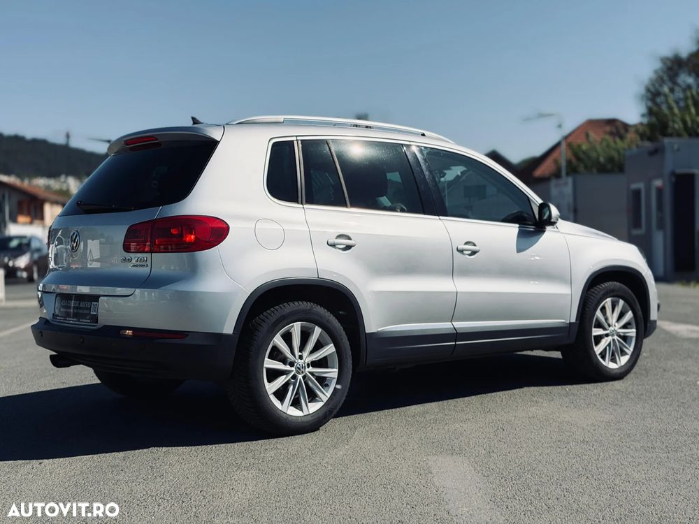 Volkswagen Tiguan 2.0 TDI DPF 4Motion BlueMotion Technology DSG Cup Sport & Style - 6