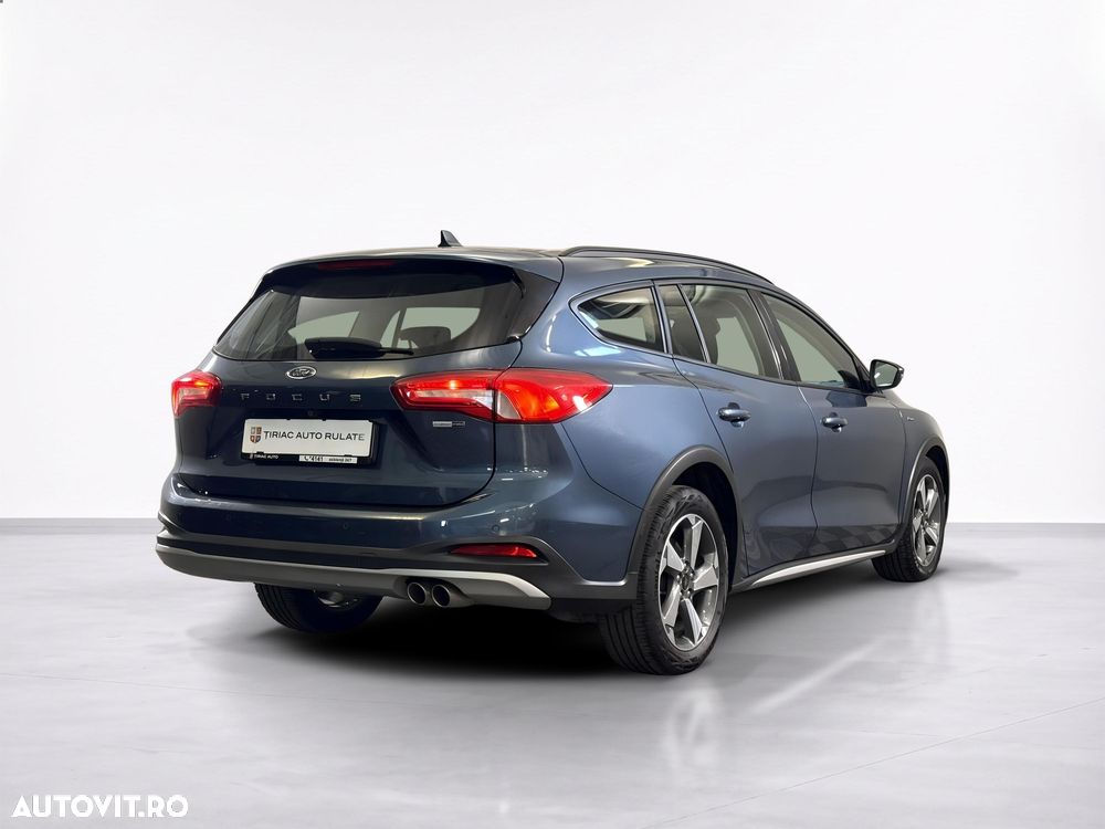 Ford Focus - 6
