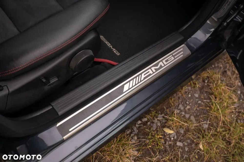 Mercedes-Benz Klasa C 350 CDI BlueEff Avantgarde - 23