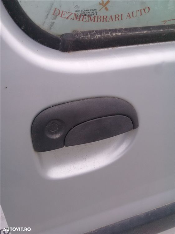 maner exterior usa dreapta fata renault kangoo an fabr. 2006 - 1