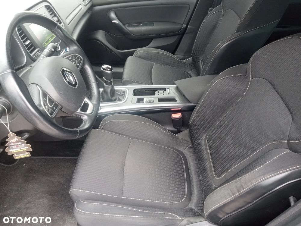 Renault Megane ENERGY TCe 100 LIMITED - 17