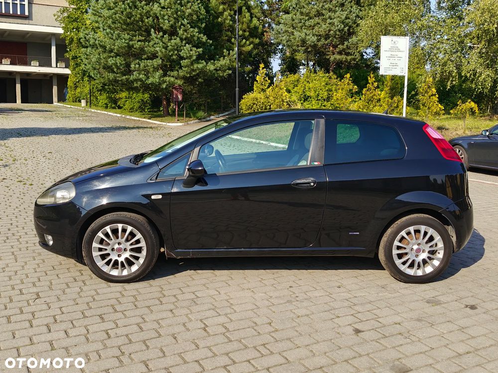 Fiat Linea 1.4 8V Dynamic - 14