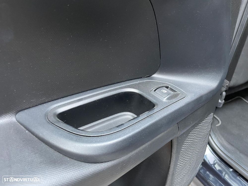 Fiat Tipo Station Wagon 1.3 M-Jet Street - 43