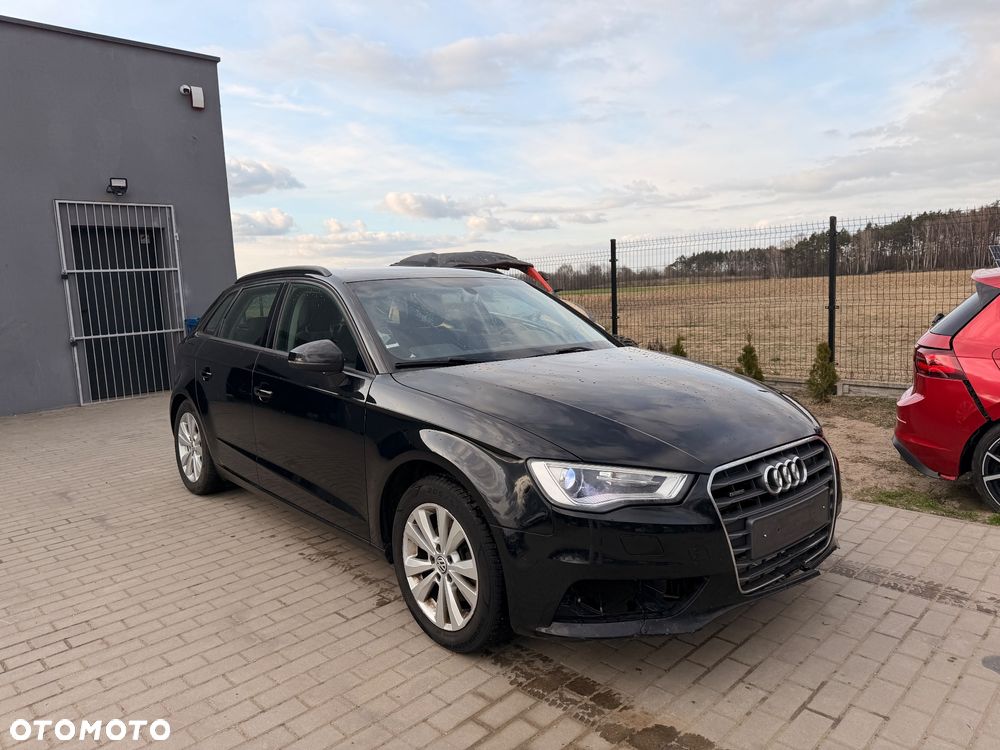 Audi A3 Sportback 2.0 TDI (clean diesel) S line Sportpaket - 4