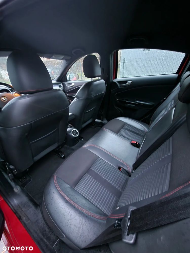 Alfa Romeo Giulietta 1.4 TB MultiAir Distinctive TCT - 8