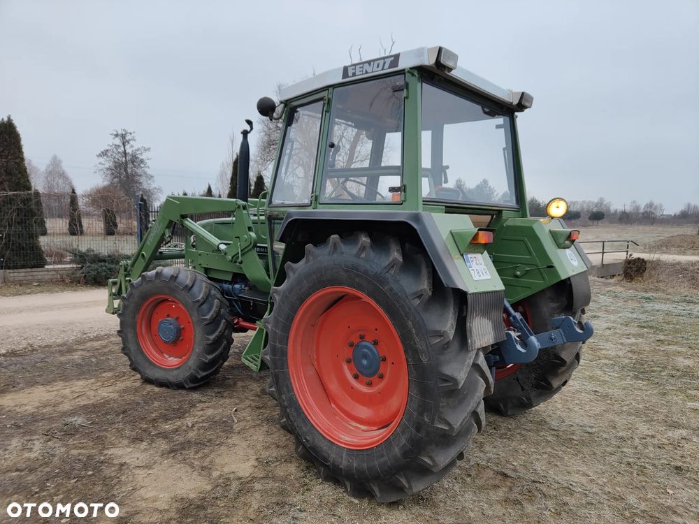 Fendt 306LS 4x4 +ładowacz czołowy - 6