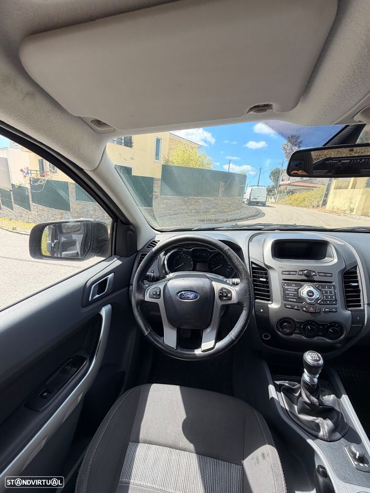 Ford Ranger XLT - 33