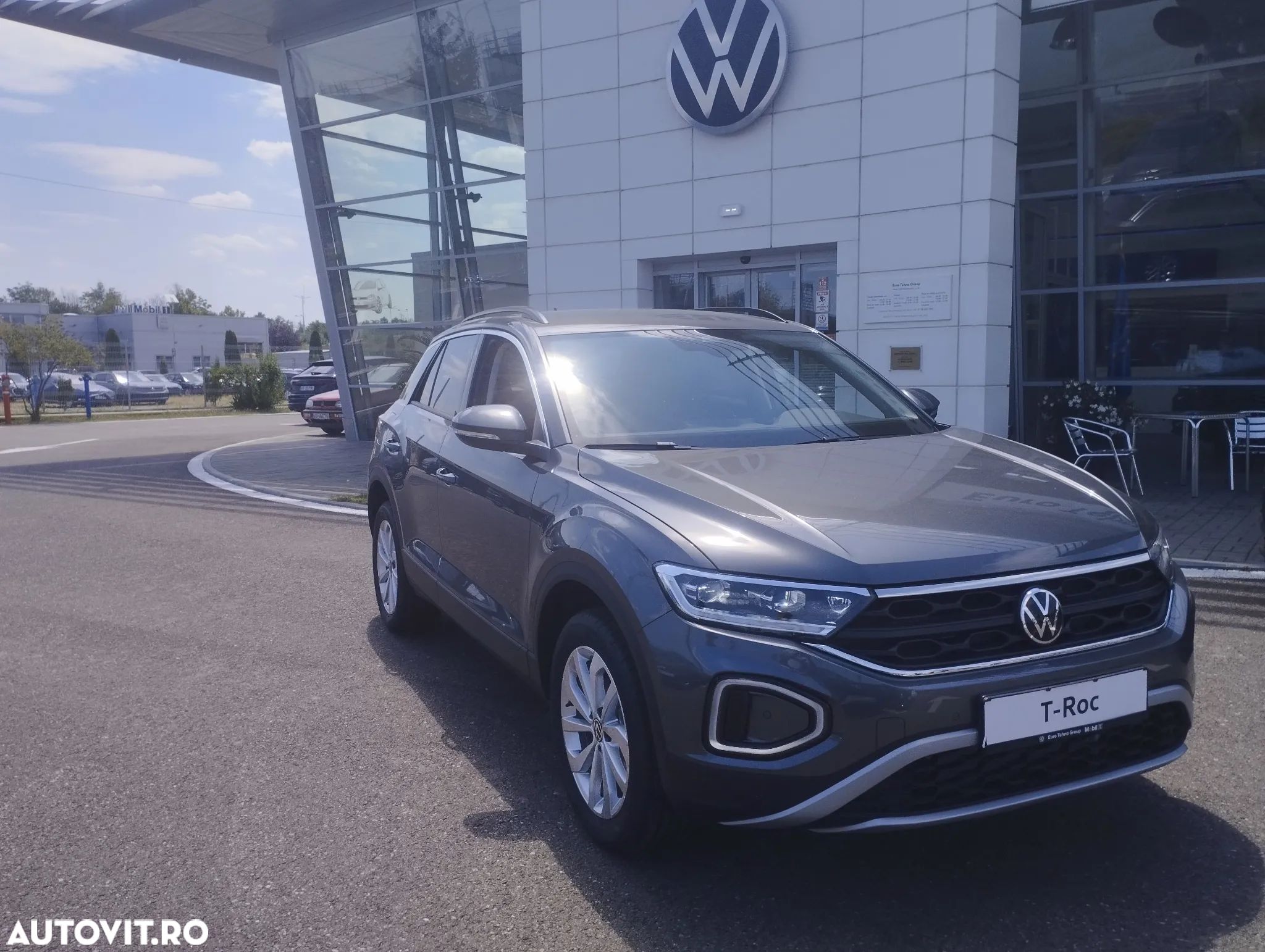 Volkswagen T-ROC 1.5 TSI DSG Life - 1