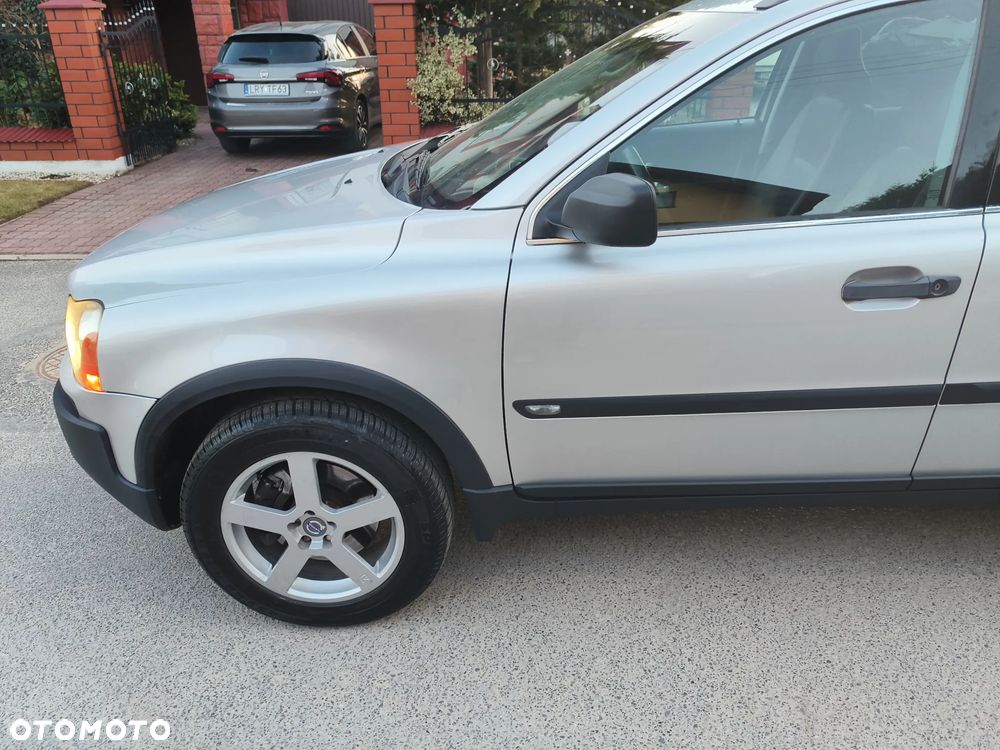 Volvo XC 90 T6 Executive - 27
