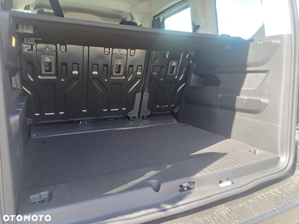 Toyota Proace City Verso 1.5 D-4D Combi - 11