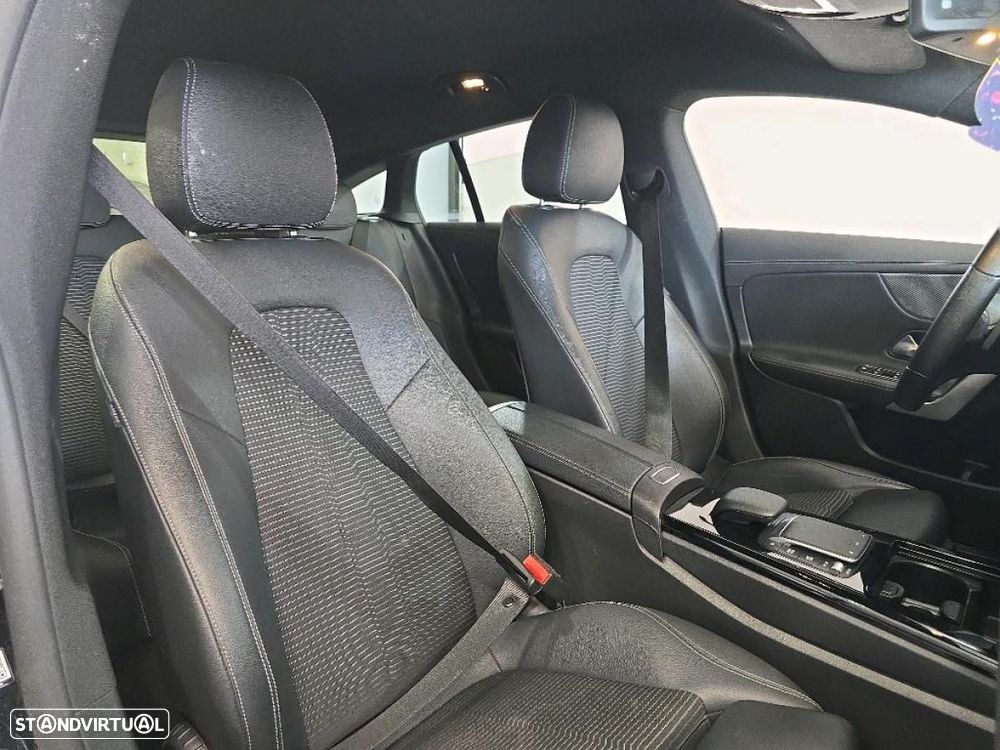 Mercedes-Benz CLA 250 e Shooting Brake Progressive - 4