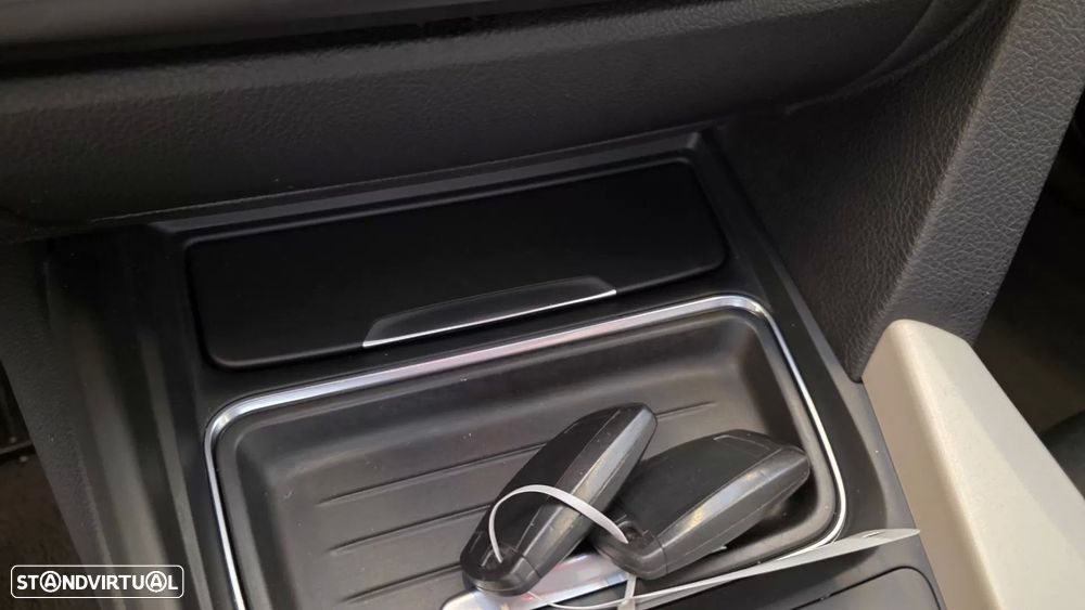 BMW 318 d Touring Aut. Sport Line - 55