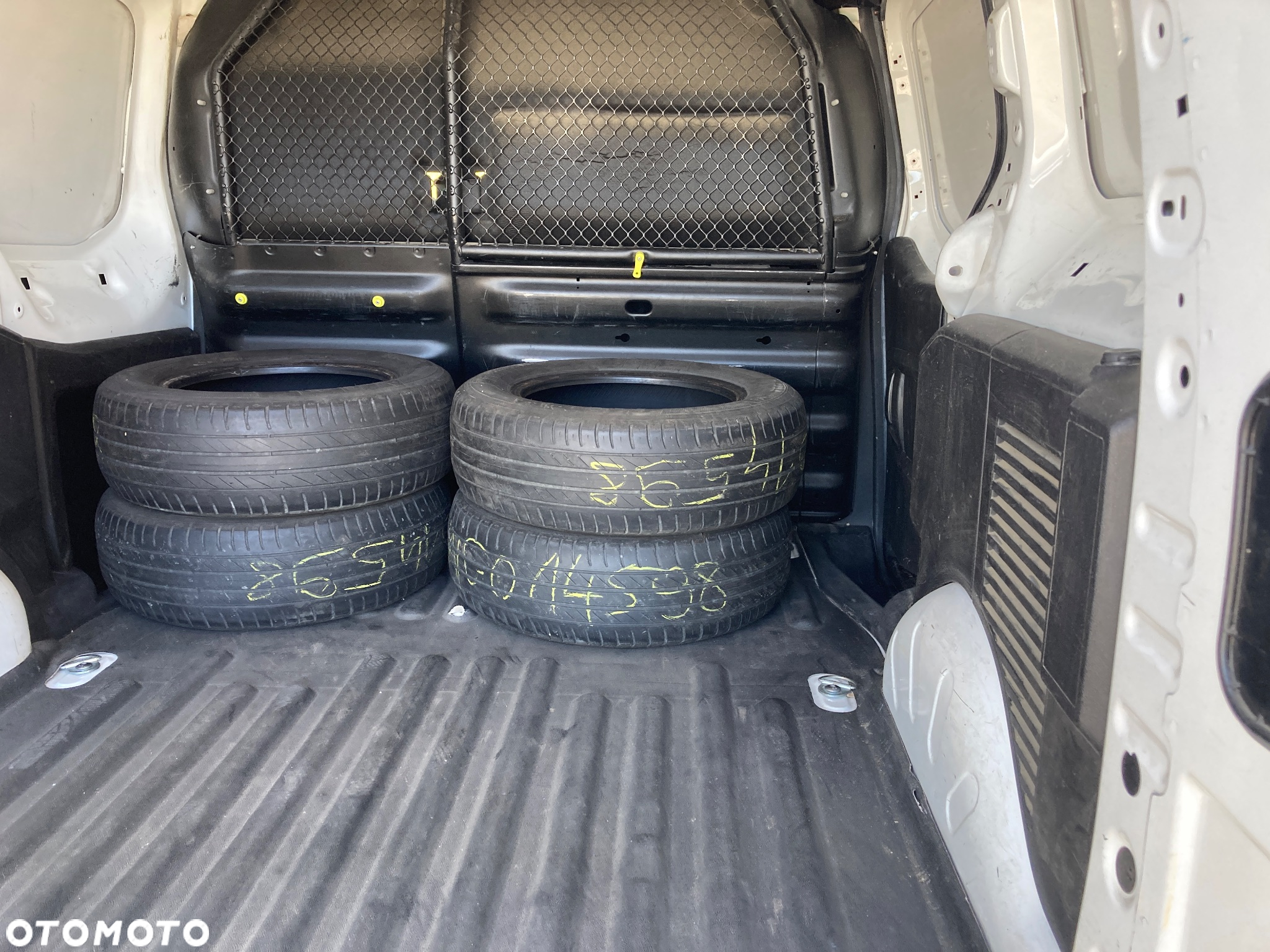 Citroën Berlingo - 14