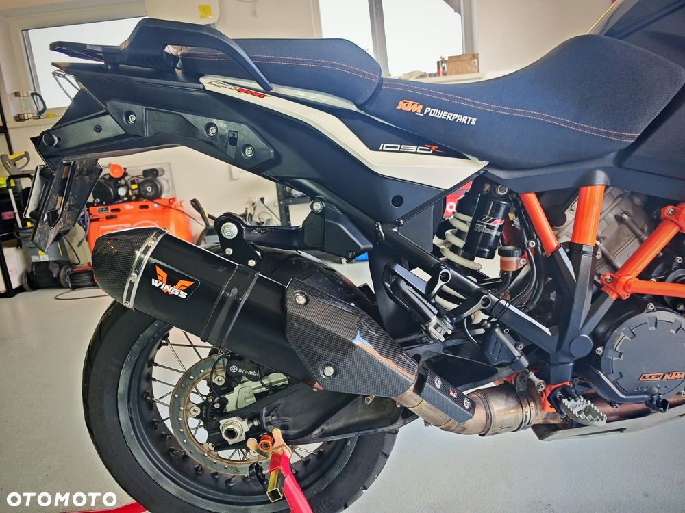 KTM Adventure - 9