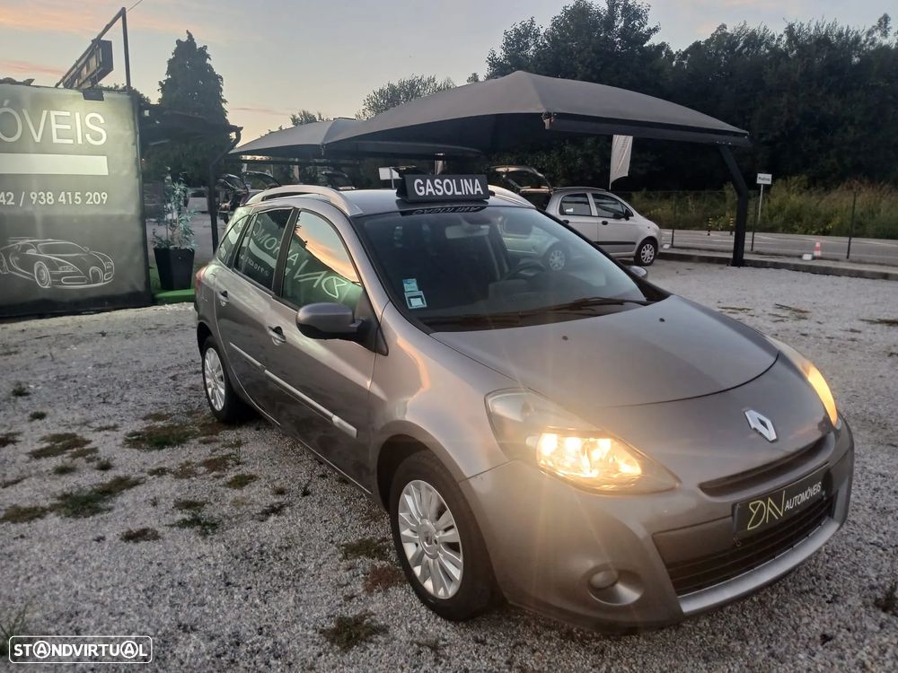 Renault Clio Break 1.2 16V Dynamique S - 1