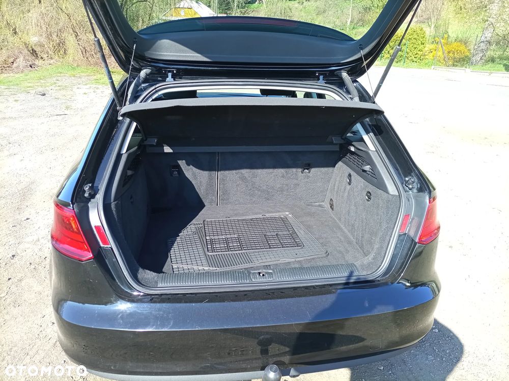 Audi A3 Sportback 1.6 TDI ultra Attraction - 14