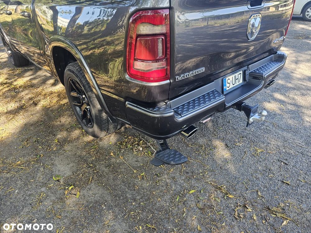 RAM 1500 Crew Cab Laramie - 10