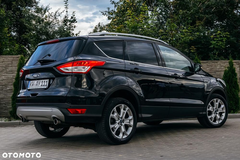 Ford Kuga 2.0 TDCi 4WD Titanium - 4