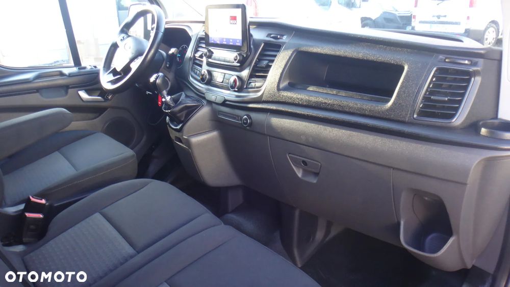 Ford TRANSIT - 11