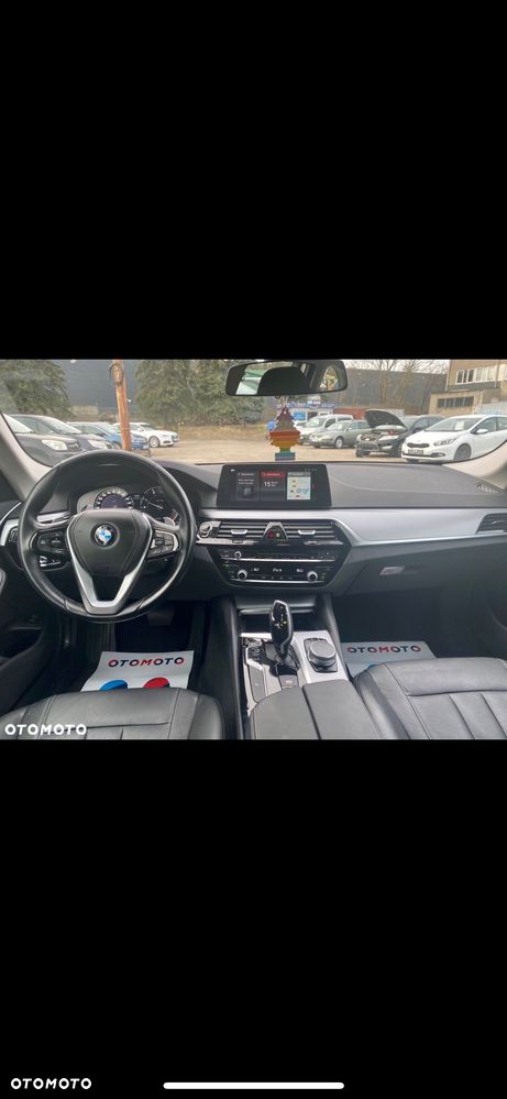 BMW Seria 5 520d Touring - 15