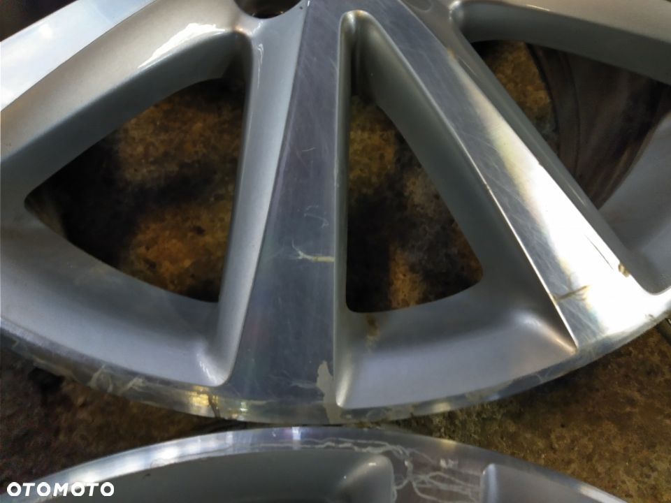 Felgi VW 17 5x112 3C0601025J - 10