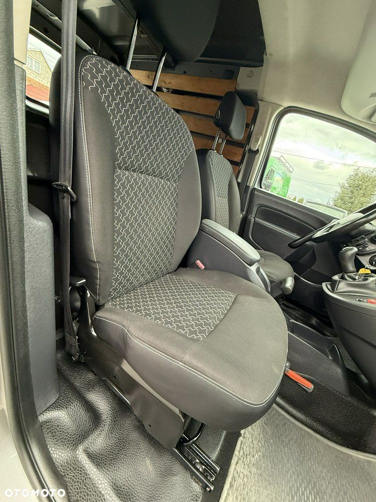 Renault Kangoo - 8