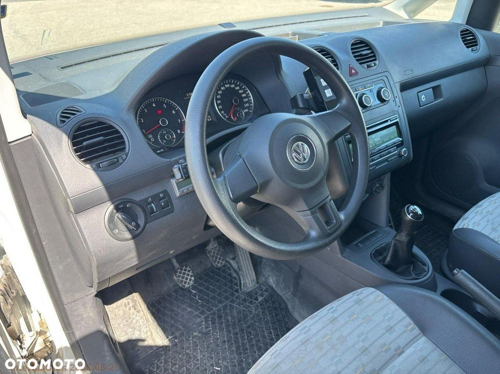 Volkswagen Caddy - 11