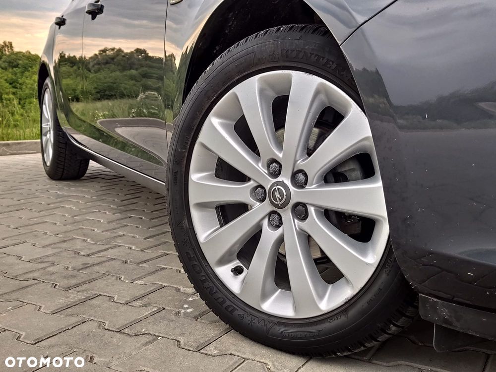 Opel Astra 1.4 Turbo Innovation - 29