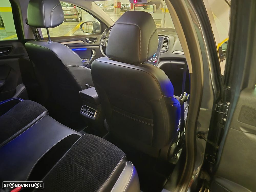 Renault Mégane Sport Tourer 1.2 TCE Bose Edition EDC - 35