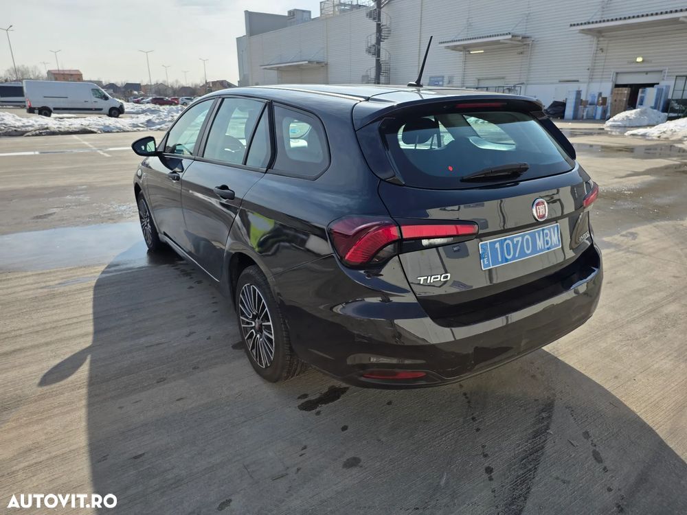 Fiat Tipo 1.5 130 CP MHEV DCT7 Cross - 13
