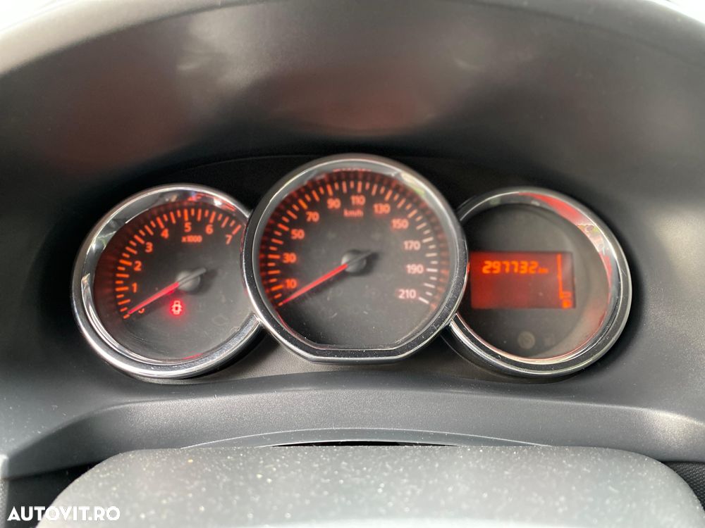Dacia Logan 1.2 - 7