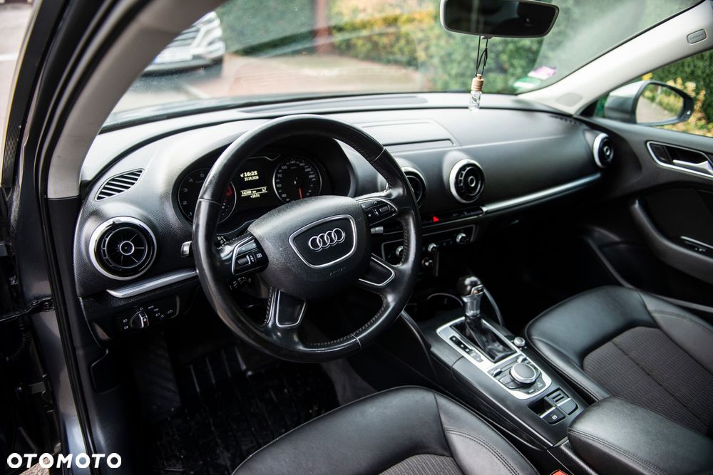 Audi A3 Sportback 1.4 TFSI cylinder on demand ultra S t design - 19